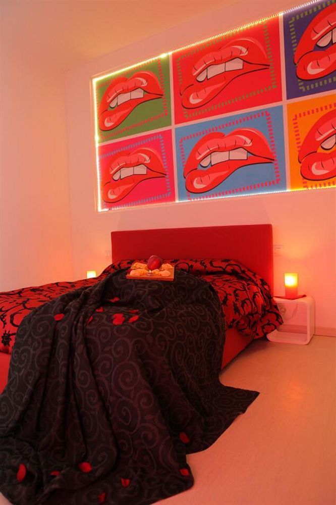 Chroma Italy - Ena Guest House ภายนอก รูปภาพ