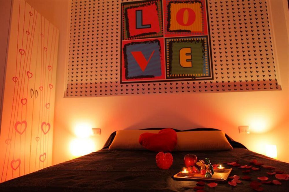 Chroma Italy - Ena Guest House ภายนอก รูปภาพ