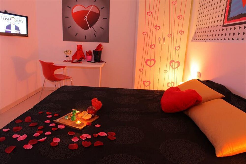 Chroma Italy - Ena Guest House ภายนอก รูปภาพ
